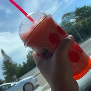 Meet your Posher, Ava